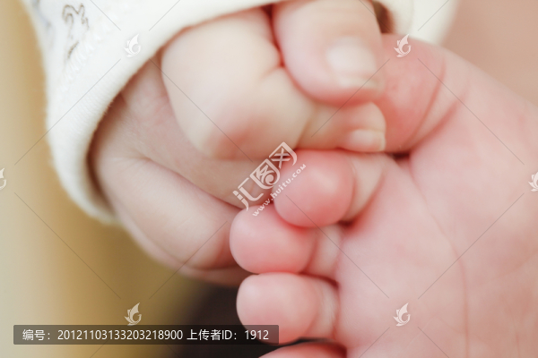小手,小腳