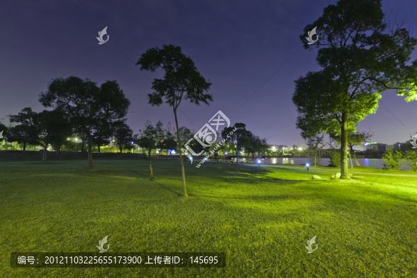 公園夜色