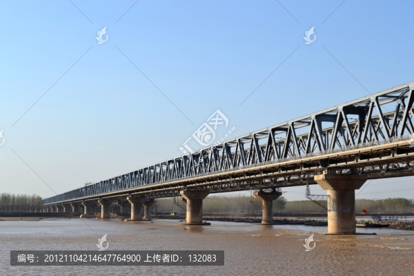 長東黃河鐵路大橋