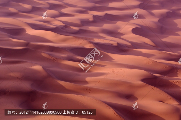 浩瀚沙海