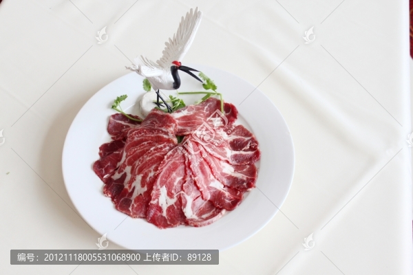 鮮切雪花肥牛