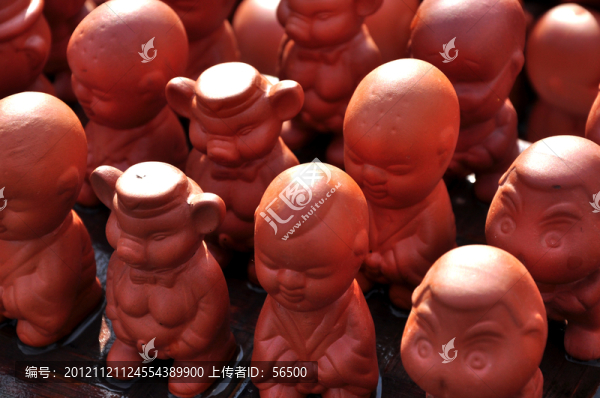 玩偶