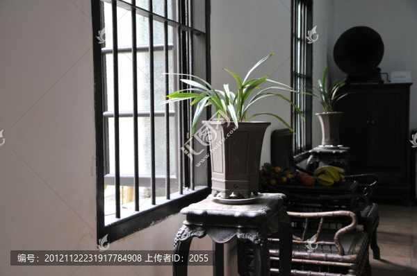 蔣光鼐故居,茶幾蘭花
