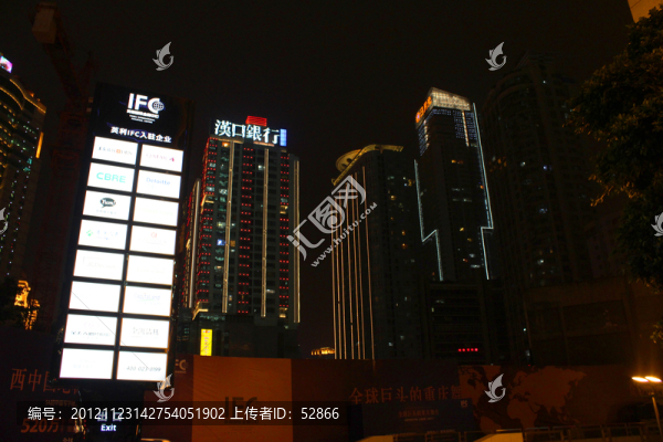 重慶解放碑壯觀的建筑夜景