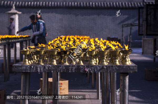 祈福油燈