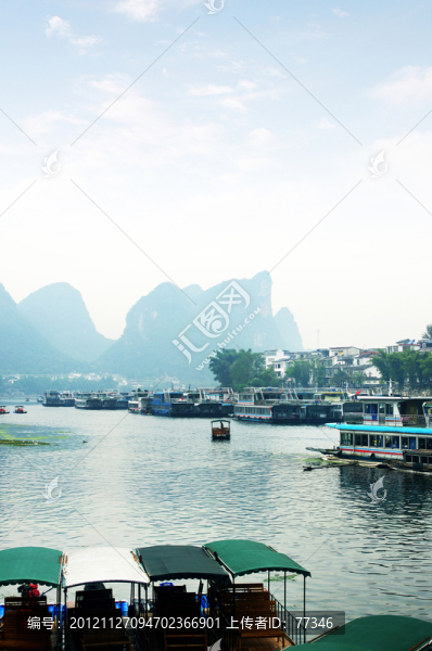 陽(yáng)朔漓江風(fēng)光