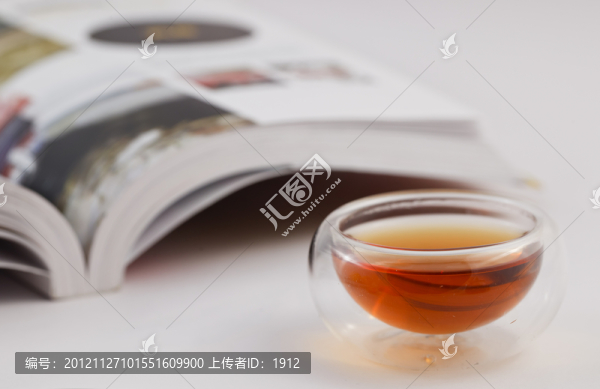 品讀