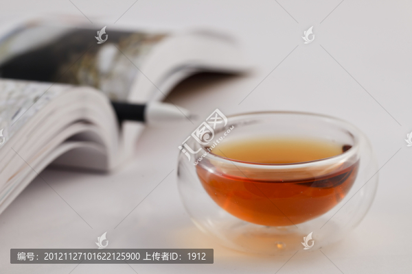 品讀