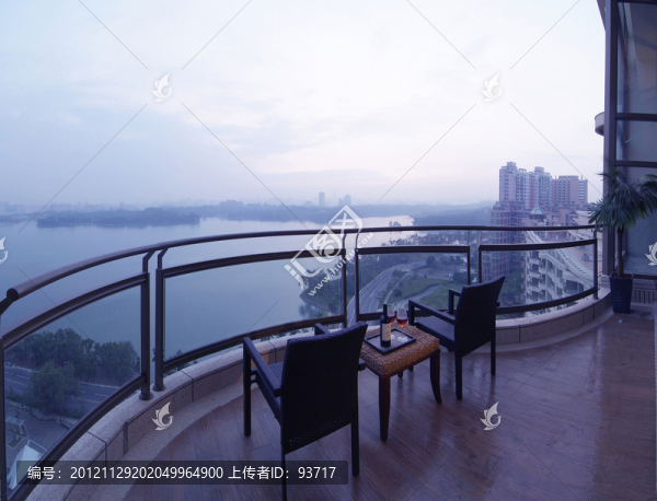湖景