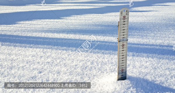 量雪尺