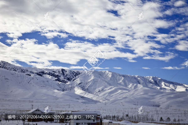 雪山