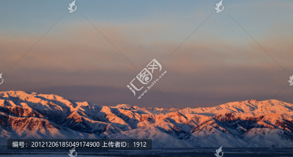 雪山夕照