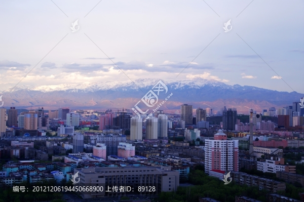 城市風(fēng)景,烏魯木齊一角