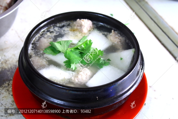 砂鍋冬瓜丸子