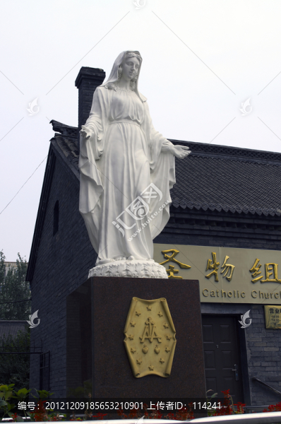 圣母像