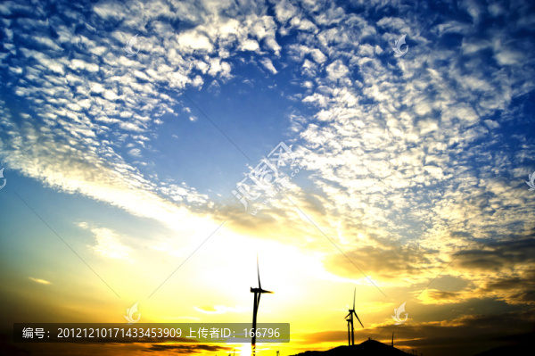 彩霞滿天