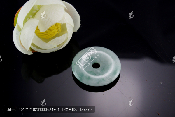 翡翠,翡翠平安扣,翡翠圖片