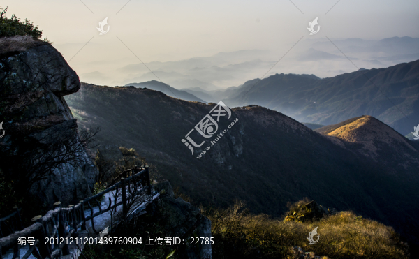 山清水秀