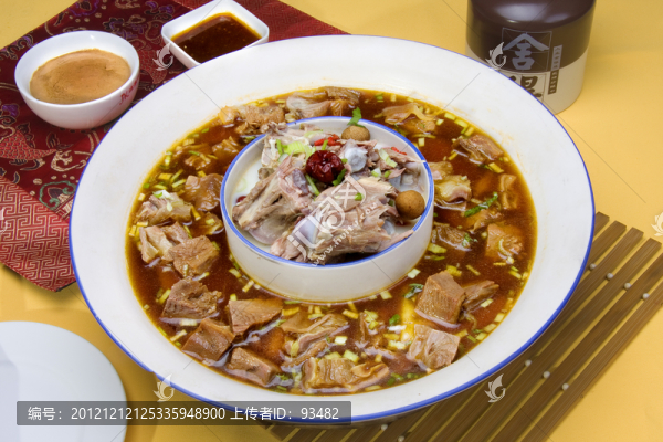 養(yǎng)生紅燜羊肉火鍋