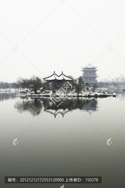 大唐芙蓉園雪景湖心島小亭水墨感覺(jué)