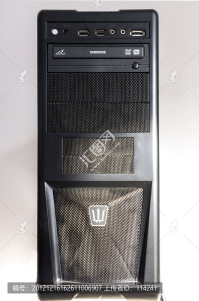 電腦機(jī)箱