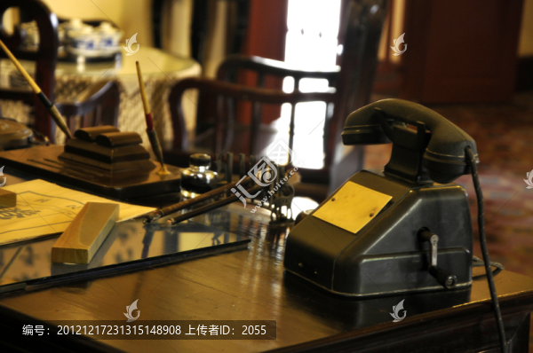 大元帥府,老式電話