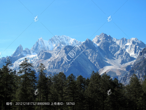 玉龍雪山