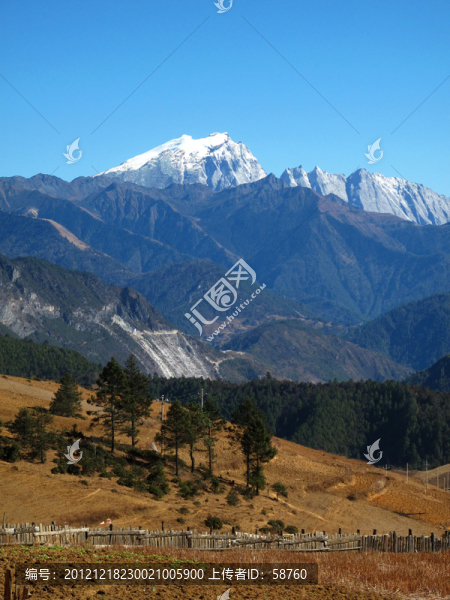 哈巴雪山