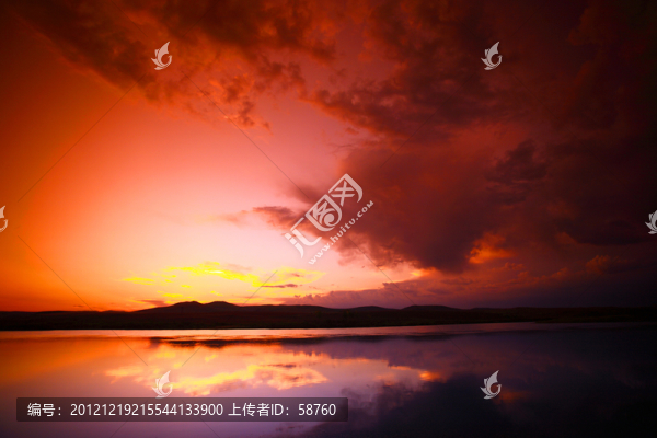 河之晚霞