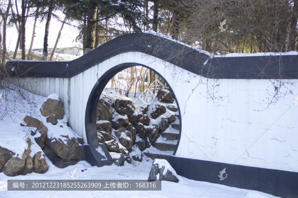 月亮門