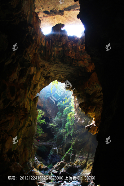 昆明九鄉(xiāng)溶洞地質(zhì)奇觀