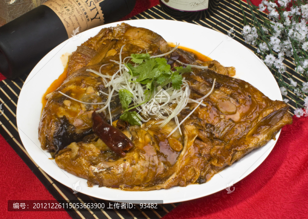 燉魚頭,特色魚頭