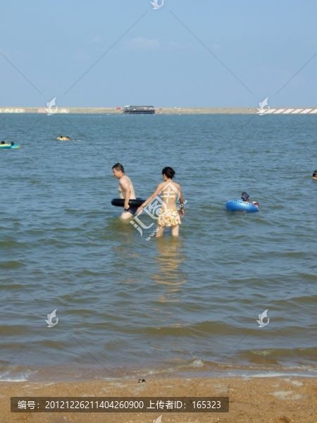 游泳