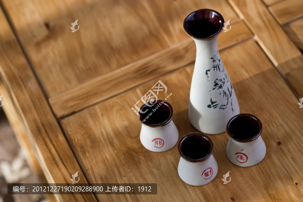 酒具