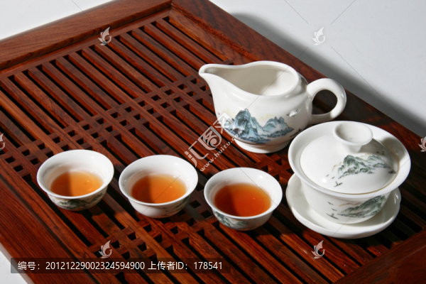 白瓷印花茶具,功夫茶具