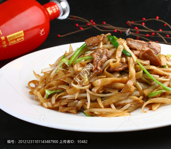 炒牛河,炒河粉