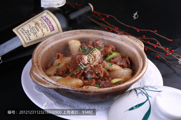 蘿卜牛腩煲