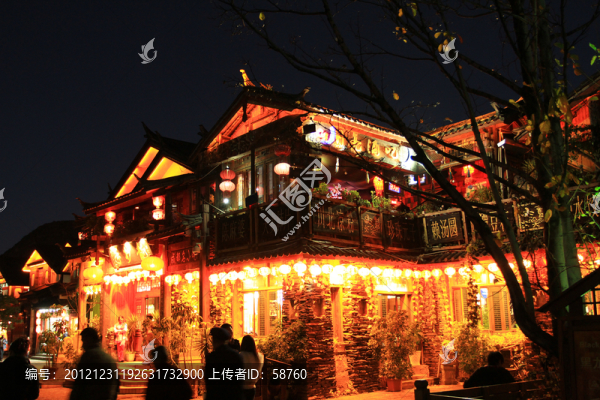 麗江老街,燈火闌珊
