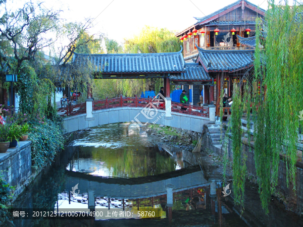 麗江古城,小溪廊橋
