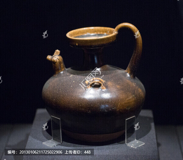 德清窯黑釉雞頭壺