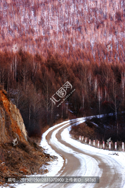 山路彎彎