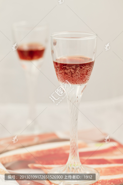 酒杯