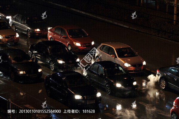 雨夜