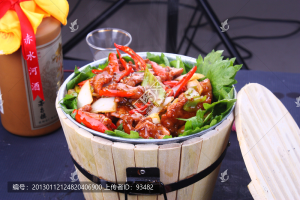 木桶牛肉,木桶牛腩