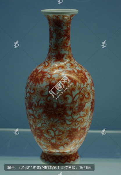 景德鎮(zhèn)窯白釉紅彩纏枝蓮紋瓶