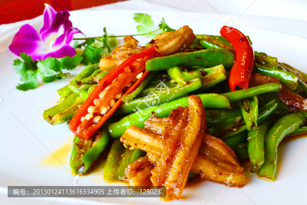 杭椒炒肉片
