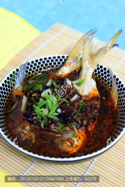 辣椒醬蒸魚