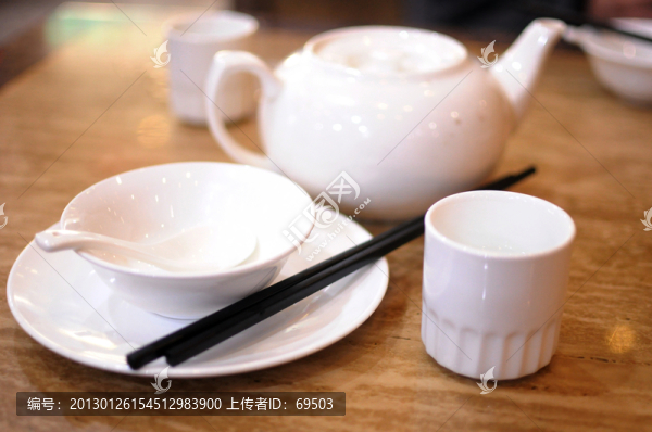 餐具