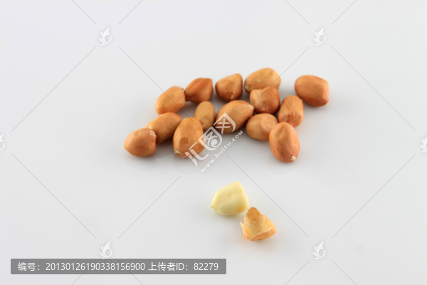 脫膜的花生