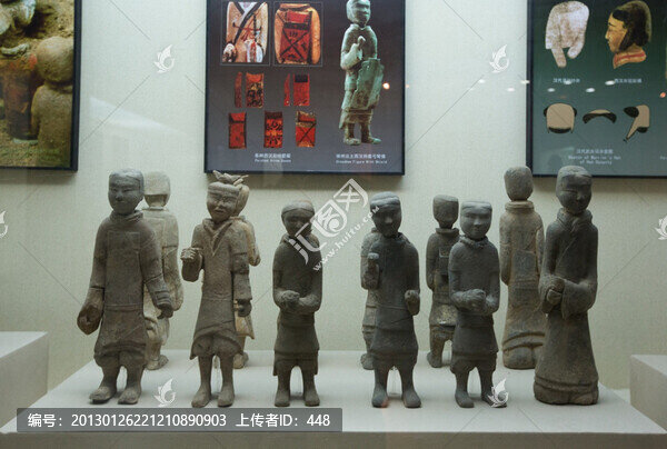 漢代陶俑